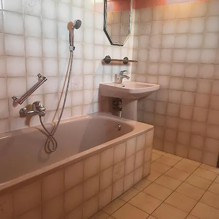 Entre Vignes Et Horizon Appartement Avec Jacuzzi Privatif Et Piscine Commune Chauffee Sablet Exterior foto