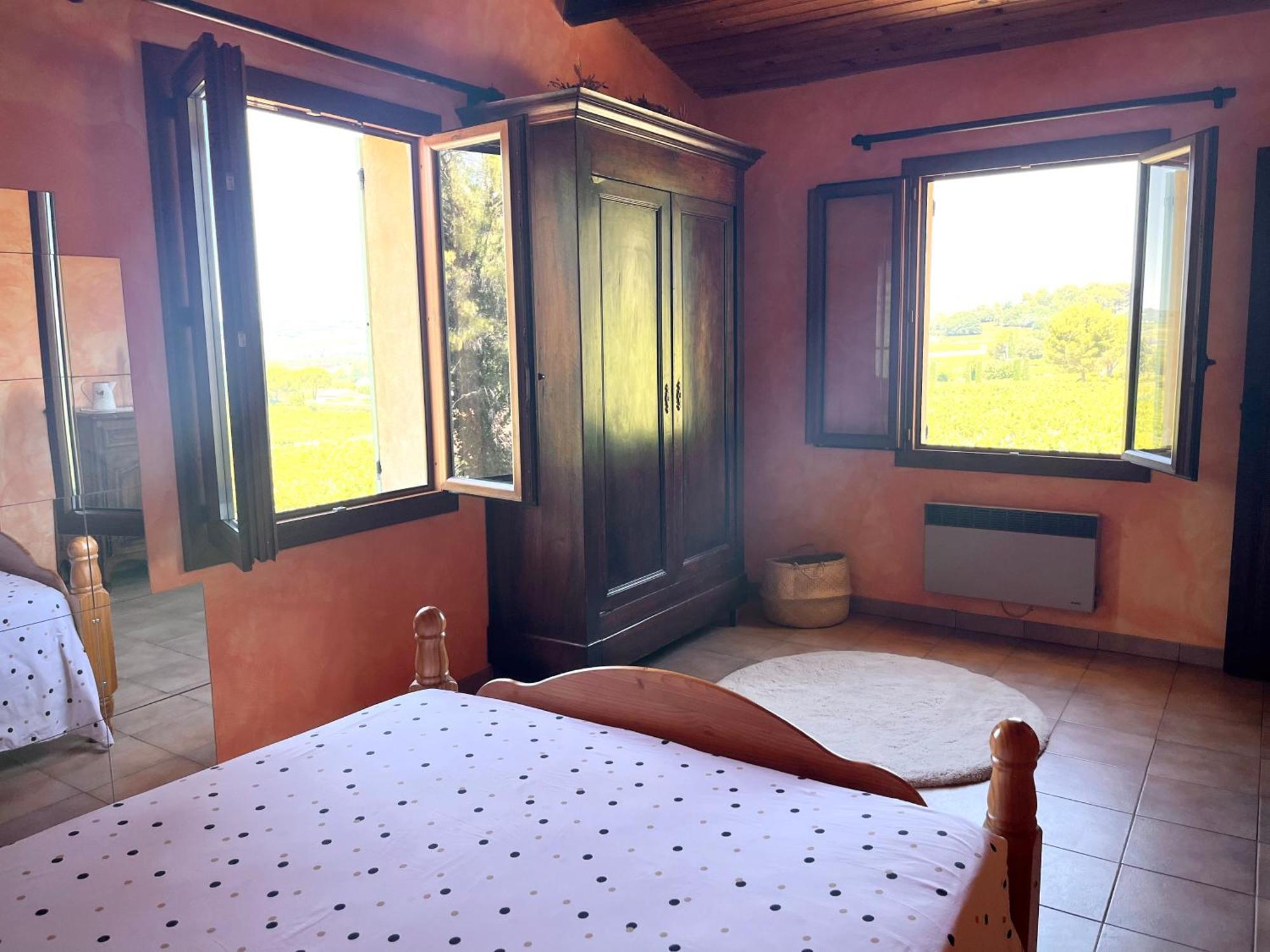 Apartment Entre Vignes Et Horizon Avec Jacuzzi Privatif Et Piscine Commune Chauffee *